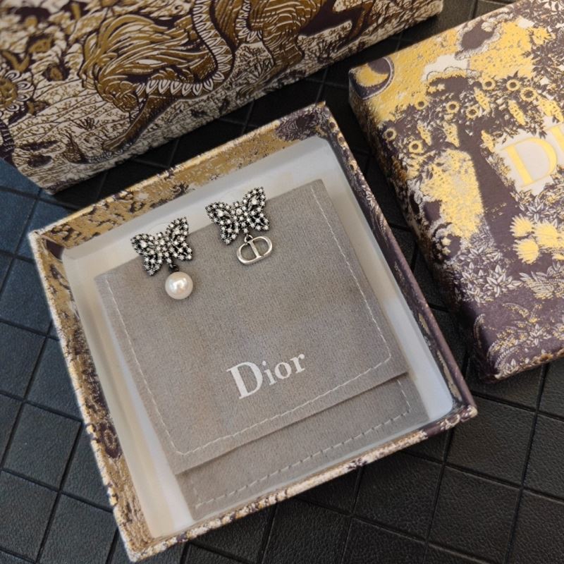 Christian Dior Earrings - Click Image to Close